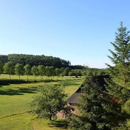 1 Hof-waldwinkel * Sundern